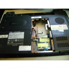 Carcasa inferioara - bottom laptop Toshiba Satellite L332 foto