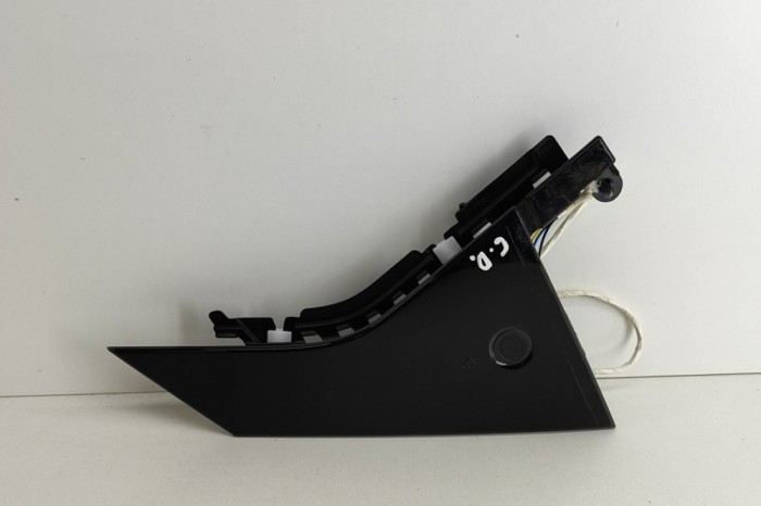 Bandou ușă dreapta spate FORD USA Mustang Mach-E 2023 OEM: LJ8B-R254A42-AHW,LJ8B-R254A42-BFW,LJ8B-R224B00-CD | 24540414