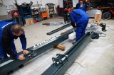 Montaj elevator auto cu 2 coloane cu autorizatie ISCIR