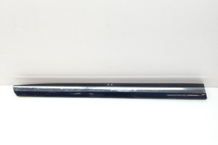 Bandou inferior ușă st&acirc;nga față VW ARTEON 3H7 2018 OEM: 3G8853969B 22279720