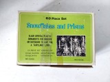 Set vintage de ornamente pentru Craciun, brad, pom, anii 70, in cutia originala, plastic, turturi stelute, fulgi de nea