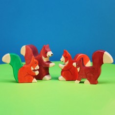 Set 4 figurine - Familie de veverite | Didy Toys