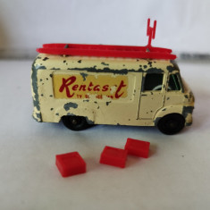 bnk jc Matchbox 62b Commer Radio Rentals Van