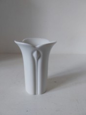 Vaza portelan alb fin ARZBERG GERMANY, vintage anii 70, Design modern, Art-Deco, 10cm inaltime