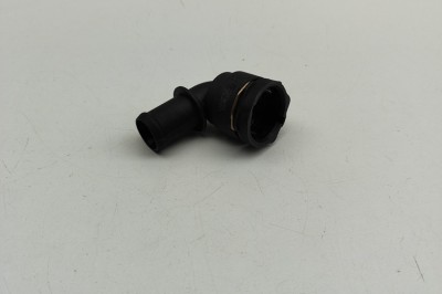 Furtun de lichid de răcire AUDI Q3 8U 2015 OEM: 1K0122291CL | 31616725 foto