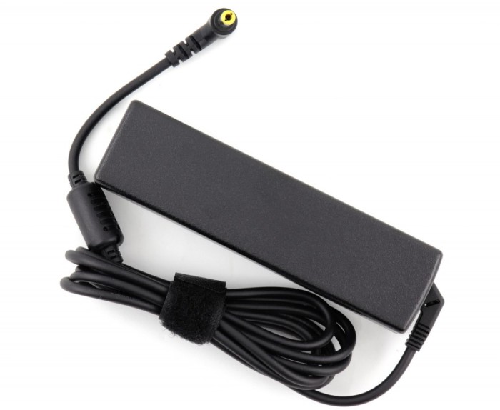 Incarcator Lenovo pentru IdeaPad G560 65W ORIGINAL Chicony, pentru IdeaPad G565 65W ORIGINAL Chicony, pentru