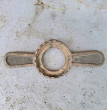 Capsator vechi din bronz masiv pentru borcane