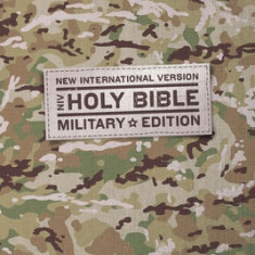 Niv, Holy Bible, Military Edition, Compact, Paperback, Military Camo, Comfort Print