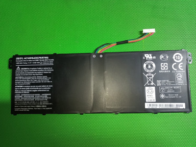 Baterie laptop Acer Aspire ES1-571 model AC14B18J 3ICP5/57/80 11,4V 3220mAh foto