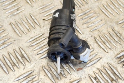 Motor rezervor lichid de parbriz CHRYSLER PACIFICA 2021 OEM: 99557201,68310928AA 14904049 foto