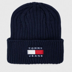 Tommy Jeans caciula culoarea albastru marin, din tricot gros