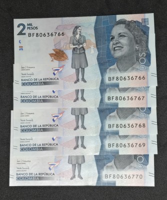 2000 Pesos Columbia UNC CONSECUTIVE foto