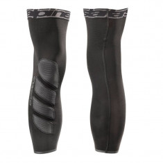 Incazitoare picioare Alpinestars Cascade leg Warmer black dark shadow L XL foto