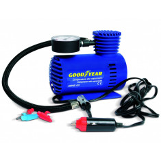 Goodyear Compressor Portabil Pentru Umflare Anvelope Cu Manometru + 3 Duze &amp;quot;Strong&amp;quot; 12 Atm 250Psi GDY0003