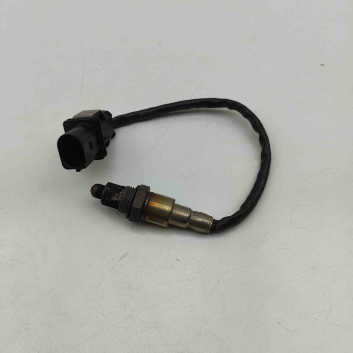 Sonda lambda FORD PUMA J2K, CF7 2024 OEM: R2X1-9Y460-AA 31988776