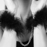 Cătușe cu pene Bijoux Indiscrets ZA ZA ZU - BDSM, Sex Shop, Bondage - Jucării Sexuale, Accesorii Fantezie, Cadou erotic