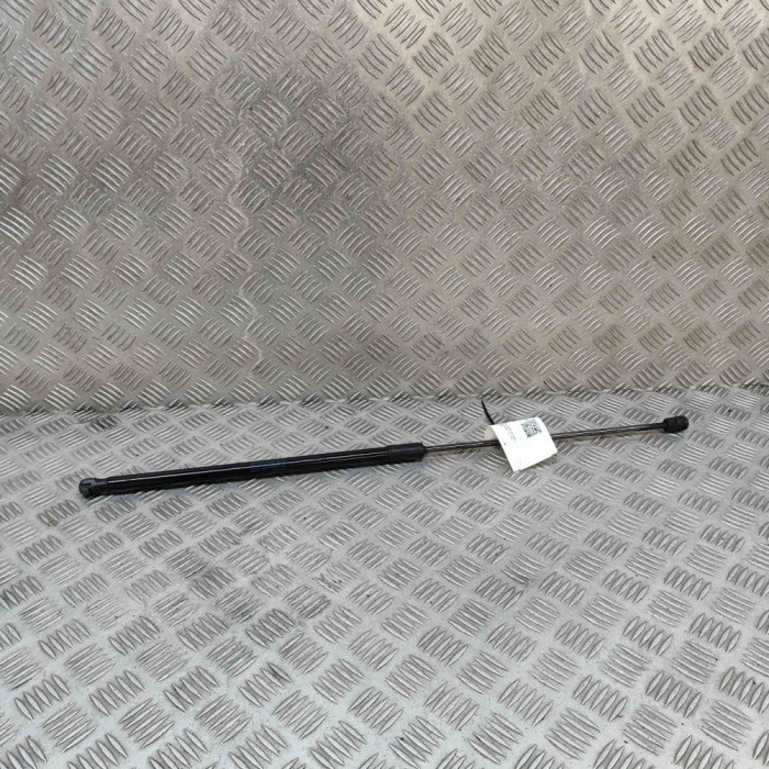 Amortizor capota dreapta față VW PASSAT Variant B8 3G5 2020 OEM: 3G0823359A 30435664