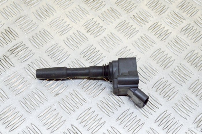 Bobina de inducție de &icirc;naltă tensiune AUDI A5 Sportback F5A 2017 OEM: 06H905110G 13146770