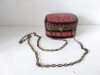 * Poseta mica, vintage, papier mache, Kashmir, cu margine, incuietoare si lant de metal, 12x10x6.5cm