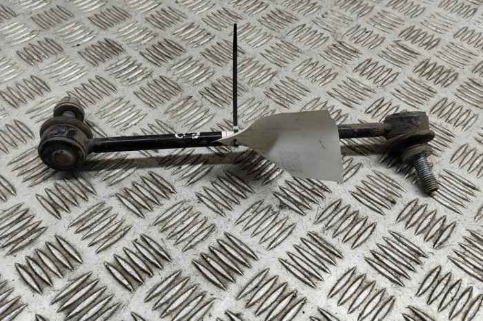 Bieleta stabilizatoare dreapta față TESLA MODEL 3 2019 OEM: 1044396-00-D 21641133