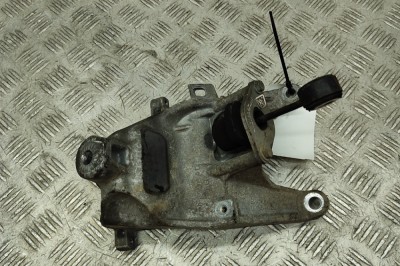 Suport motor dreapta AUDI A4 Avant 8W5, B9 2017 OEM: 4M0199308AD 30276181 foto