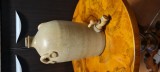 Sticla, vas din ceramica cu canea