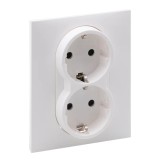 Priza schuko dubla 2X2P+T protectie copii Legrand Suno alb 721126