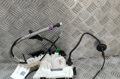 &amp;Icirc;ncuietoare ușă st&amp;acirc;nga față MERCEDES-BENZ E Coupe C207 2015 OEM: A2077604240 28599175 foto