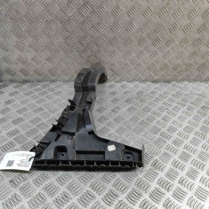 Suport bara de protecție dreapta spate AUDI Q3 8U 2013 OEM: 8U0807454A 30772007