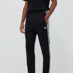 adidas Originals pantaloni de trening culoarea negru, cu imprimeu II5764
