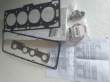 Set garnituri motor DACIA Logan / Sandero 1,4 / 1,6 7701475899. Nou Renault.