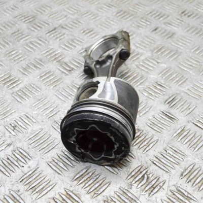 Piston OPEL ASTRA J 2016 OEM: 97376220,55581966 foto