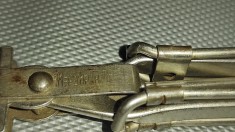 SUPORT PT. HAINE UMERAS PT VOIAJ / RUSESC VINTAGE PLIABIL MODEL RAR