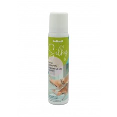 Spray catifelat, transparent, pentru pulverizarea pe picioare Collonil Silky, 100 ml