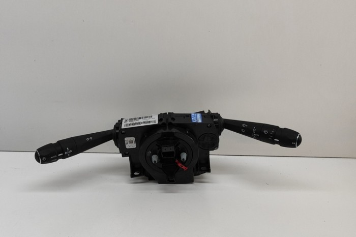 Maneta semnalizare ștergătoare CITRO&Euml;N C4 III BA_, BB_, BC_ 2021 OEM: 98313069ZD 28860574