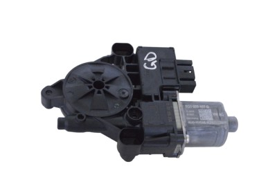 Motor macara geam ușă dreapta spate VW GOLF VIII CD1 2022 OEM: 5Q0959407G 20605607 foto