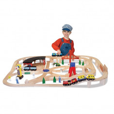 Set Trenulet din lemn cu depou Melissa and Doug, 130 piese foto