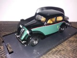 Macheta Fiat 1100 - Taxi di Milano - 1937 scara 1:43 BRUMM