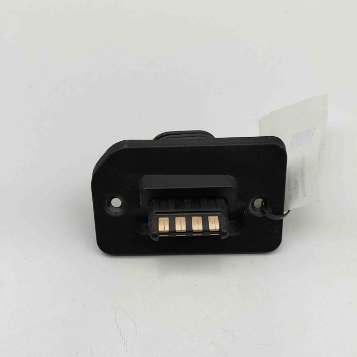 Conector de contact ușă VW CADDY V SBB, SBJ 2023 OEM: 2K7843552A 30813426