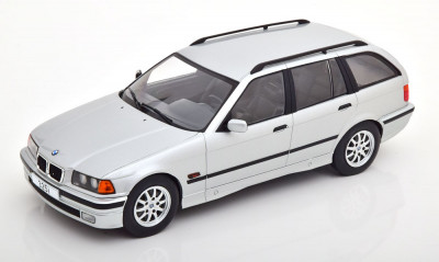 Macheta BMW Seria 3 325i Touring E36 Break 1995 silver - MCG 1/18 foto