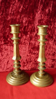 SFESNIC DIN BRONZ LOT 2 BUC. foto
