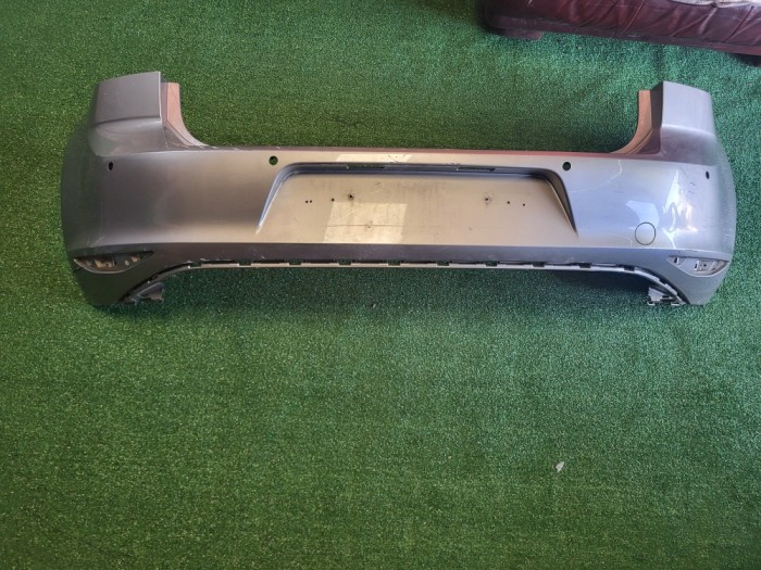 Bara spate vw golf 7