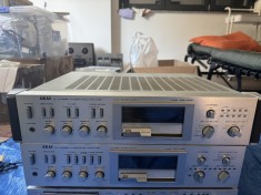 Akai AM U04 și AM U06