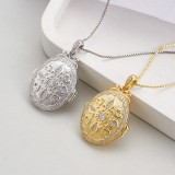 Cumpara ieftin Medalion Locket din Argint 925 Placat cu Aur cu Gravura Vintage si Zirconii