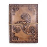 Agenda din piele naturala decorata in relief - Simbol celtic - Triskelion