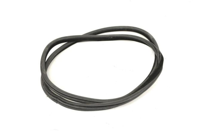Garnitura ușă st&acirc;nga spate BMW X5 F15, F85 2015 OEM: 7289639 13792244