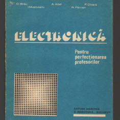 C8857 ELECTRONICA PENTRU PERFECTIONAREA PROFESORILOR - SPANULESCU