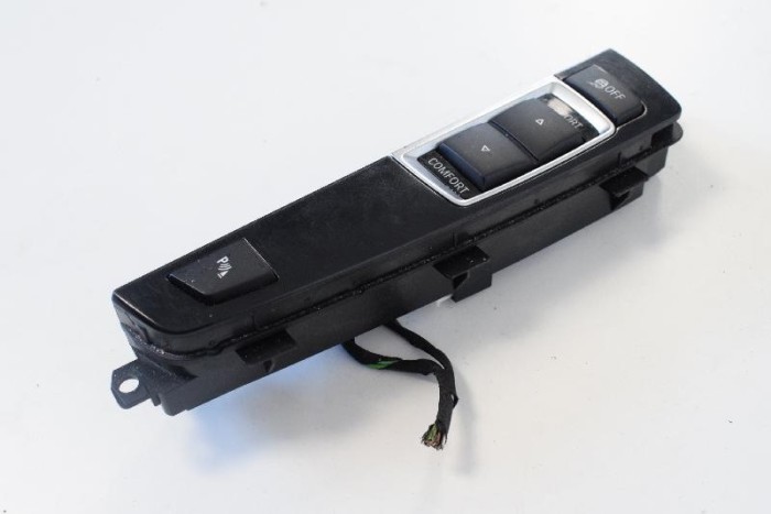 Comutator BMW 7 F01, F02 2011 OEM: 9201489 10004374