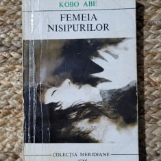 FEMEIA NISIPURILOR-KOBO ABE