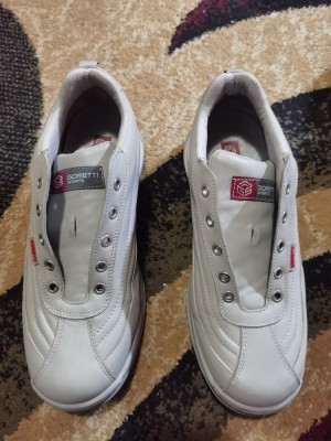 &amp;Icirc;ncălțăminte Goretti sports foto